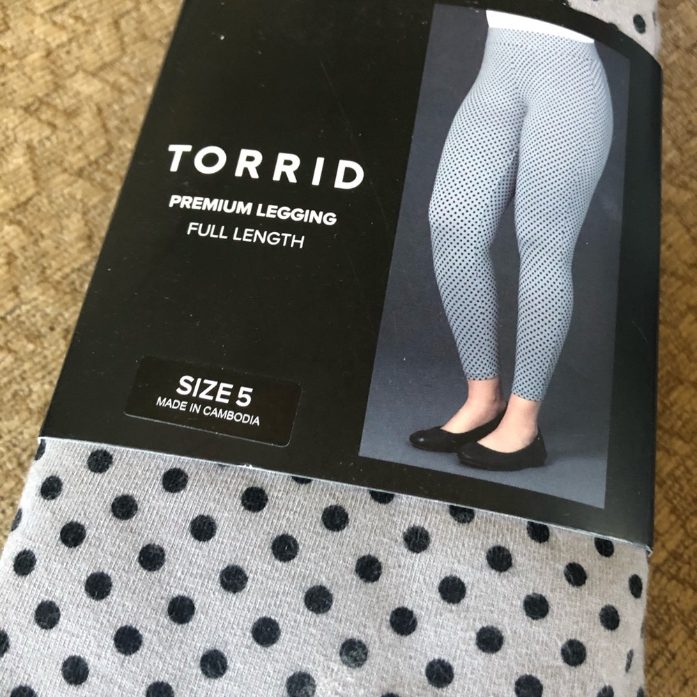 Torrid gray and black polka dots leggings